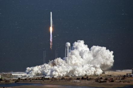 В Америке прошло испытание по запуску ракеты, способной доставлять груз в космос